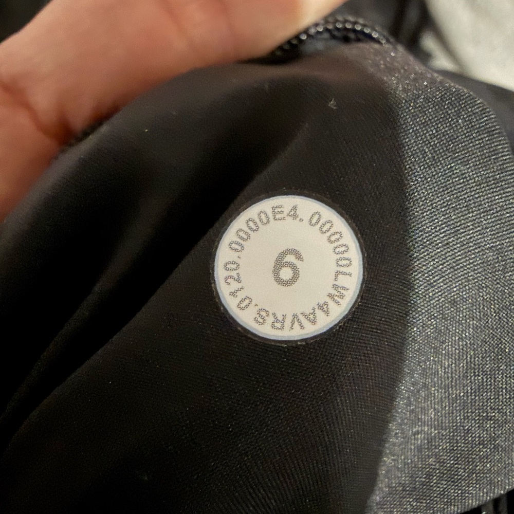 lululemon athletica pack it up Jacket - Picture 4 of 9